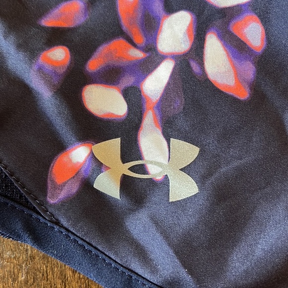 Under Armor Athletic Shorts. Navy with TieDie Flower like print. medium - Picture 10 of 10